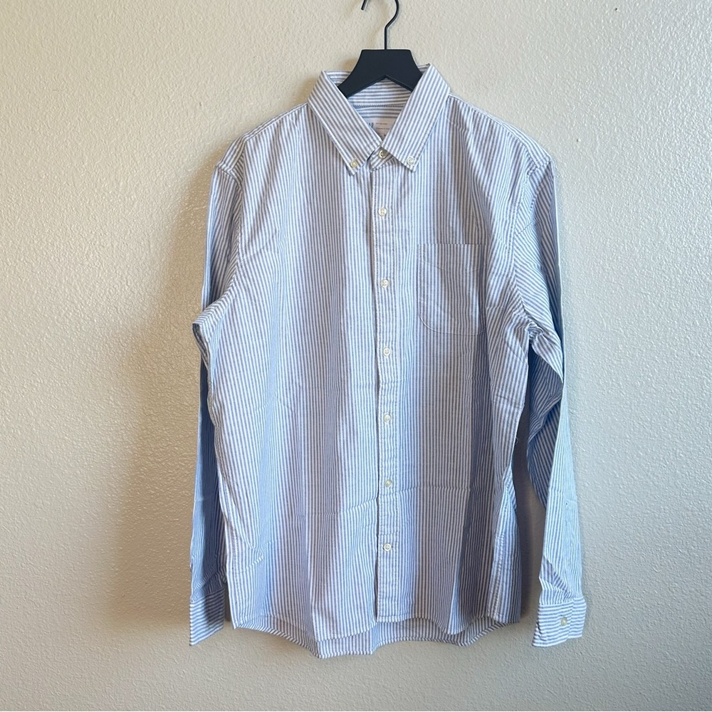 NWT GAP Blue White Pinstripe Button Down Long Sleeve Shirt Mens Size Extra Large
